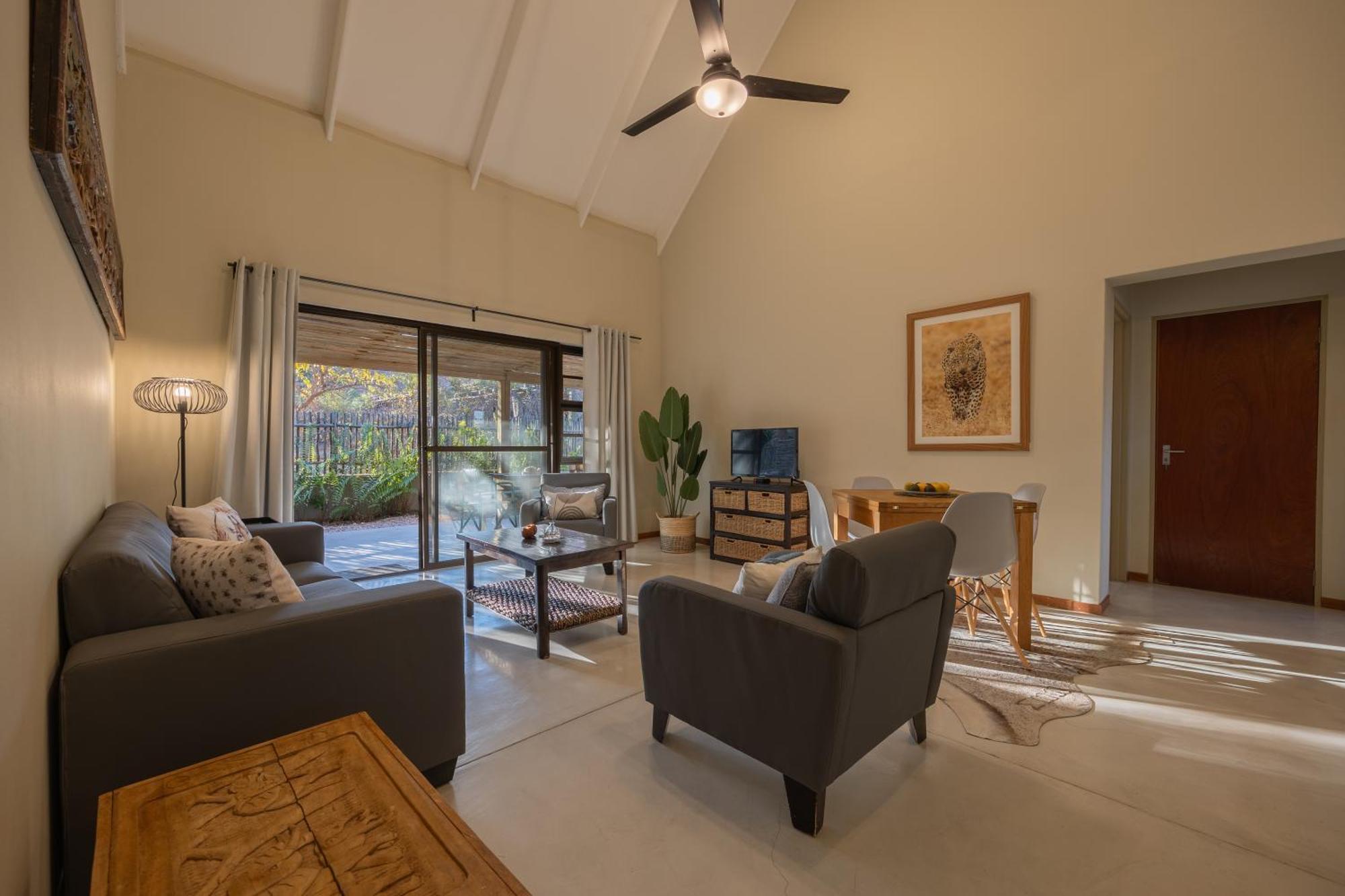 Lodge 54 Hoedspruit Ngoại thất bức ảnh